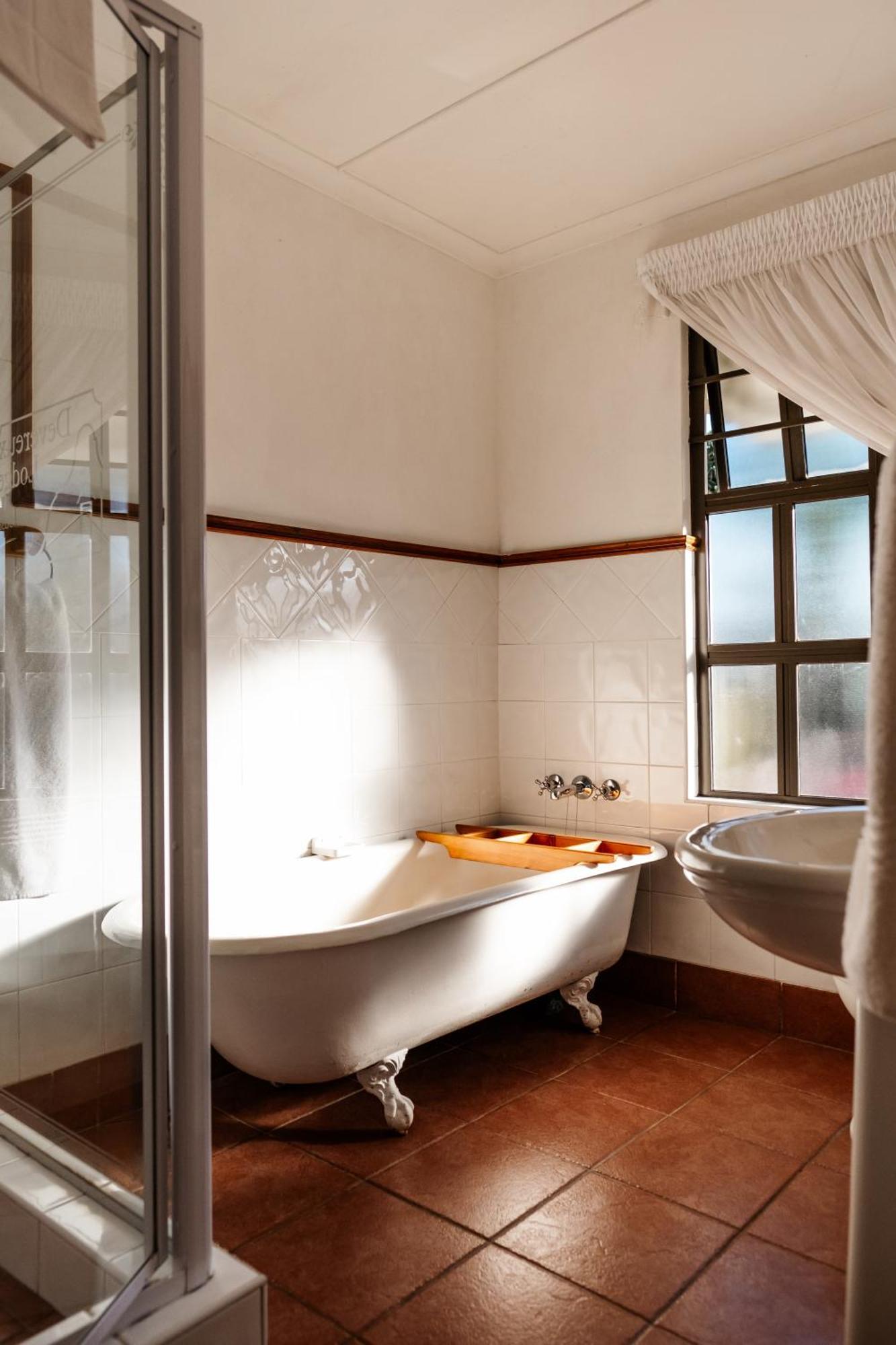 Devereux Lodge Ист-Лондон Экстерьер фото